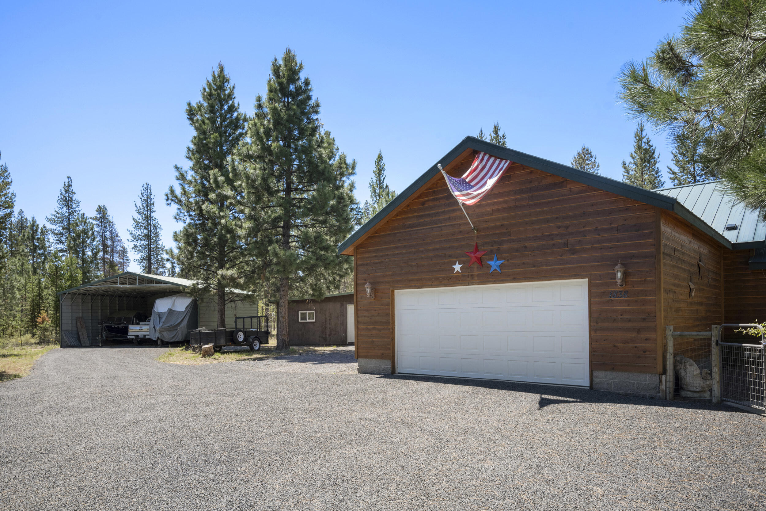 1838 Rector Drive La Pine, OR 97739 - Photo 64 of 69 shop