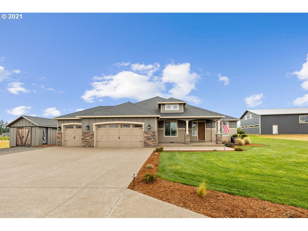 32355 Northwest Beach Road Hillsboro, OR 97124 - Photo 1 of 32 Gallery Image 1