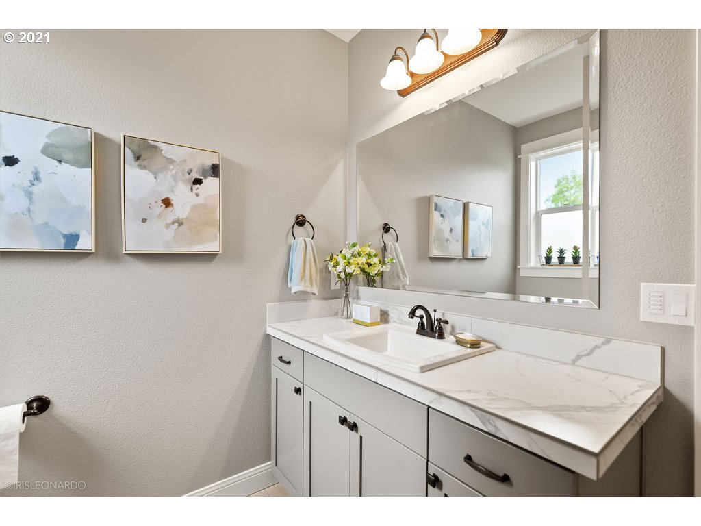 32355 Northwest Beach Road Hillsboro, OR 97124 - Photo 16 of 32 Gallery Image 16