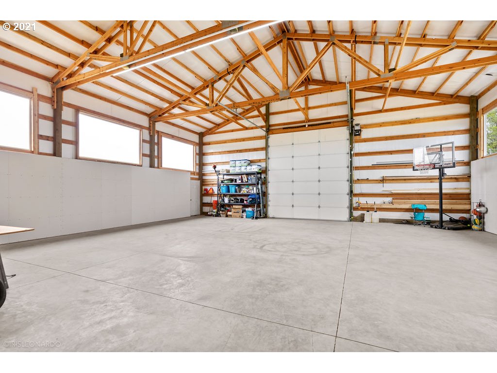 32355 Northwest Beach Road Hillsboro, OR 97124 - Photo 25 of 32 Gallery Image 25