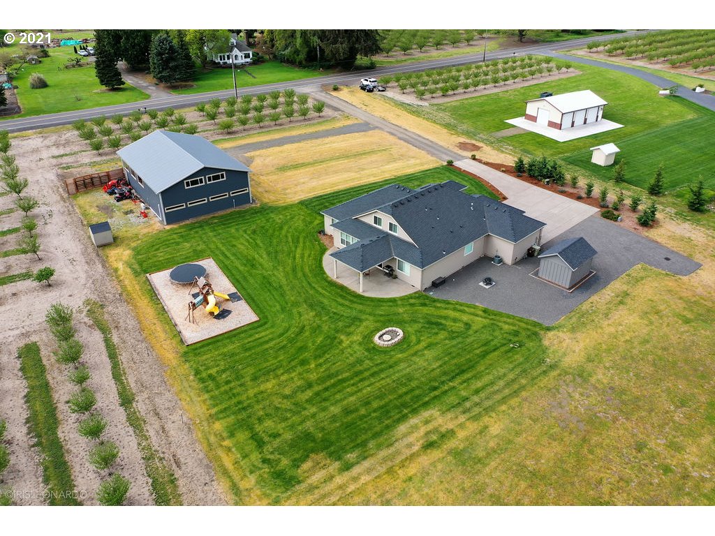32355 Northwest Beach Road Hillsboro, OR 97124 - Photo 30 of 32 Gallery Image 30