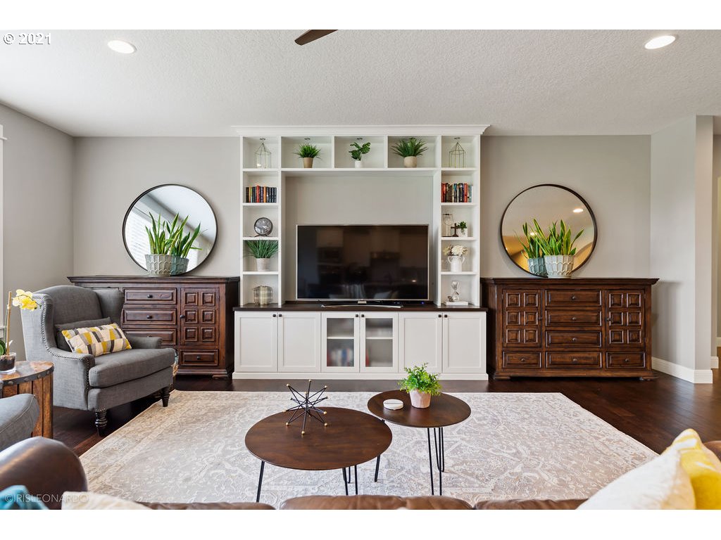 32355 Northwest Beach Road Hillsboro, OR 97124 - Photo 7 of 32 Gallery Image 7