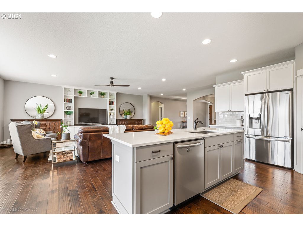 32355 Northwest Beach Road Hillsboro, OR 97124 - Photo 10 of 32 Gallery Image 10