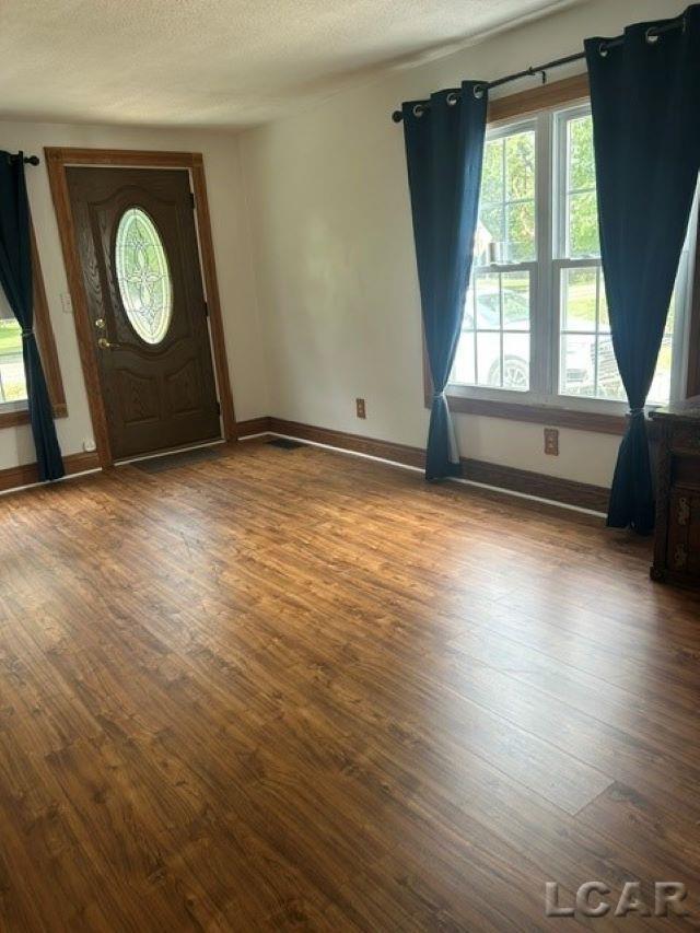 10505 Hall Road Whitmore Lake, MI 48189 - Photo 9 of 33 Gallery Image 9