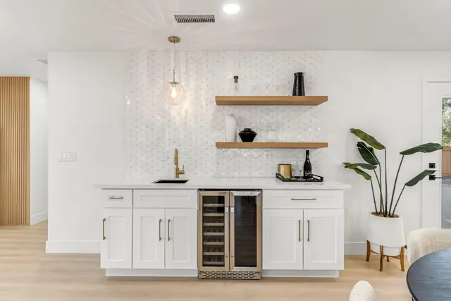 $850,000 | 2234 West San Madele Avenue, Fresno, CA 93711