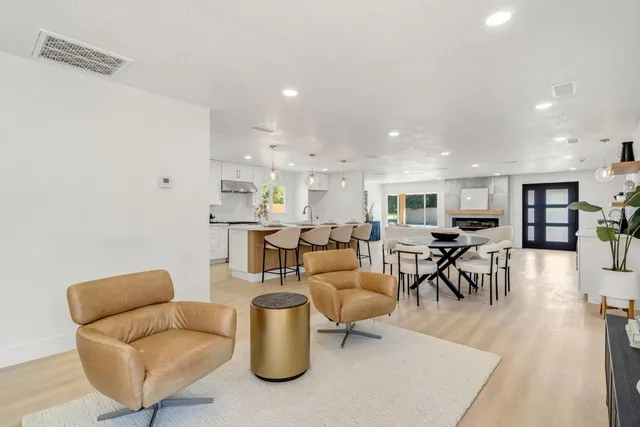 $850,000 | 2234 West San Madele Avenue, Fresno, CA 93711