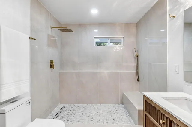 $850,000 | 2234 West San Madele Avenue, Fresno, CA 93711