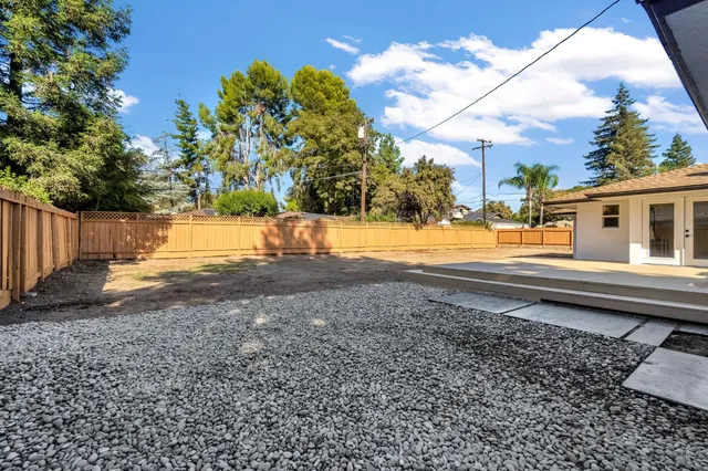 $850,000 | 2234 West San Madele Avenue, Fresno, CA 93711