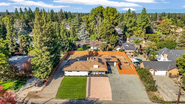$850,000 | 2234 West San Madele Avenue, Fresno, CA 93711