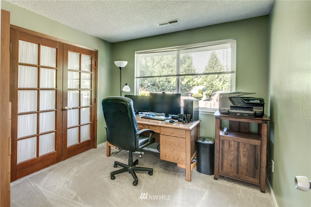 16209 144th Avenue Southeast Renton, WA 98058 - Photo 10 of 18 Gallery Image 10