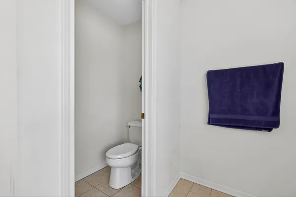 a bathroom with a toilet