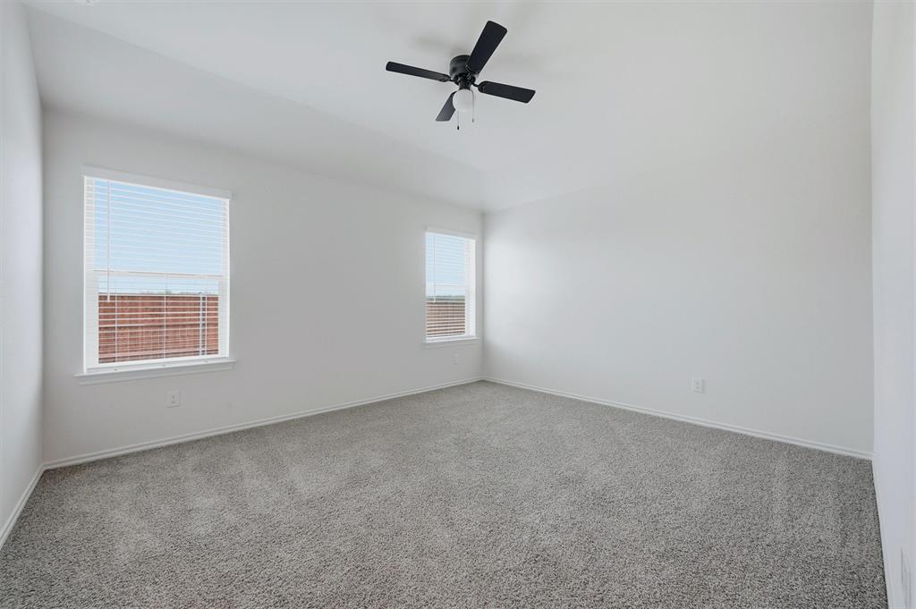 508 Regiment Road Sherman, TX 75090 - Photo 12 of 26