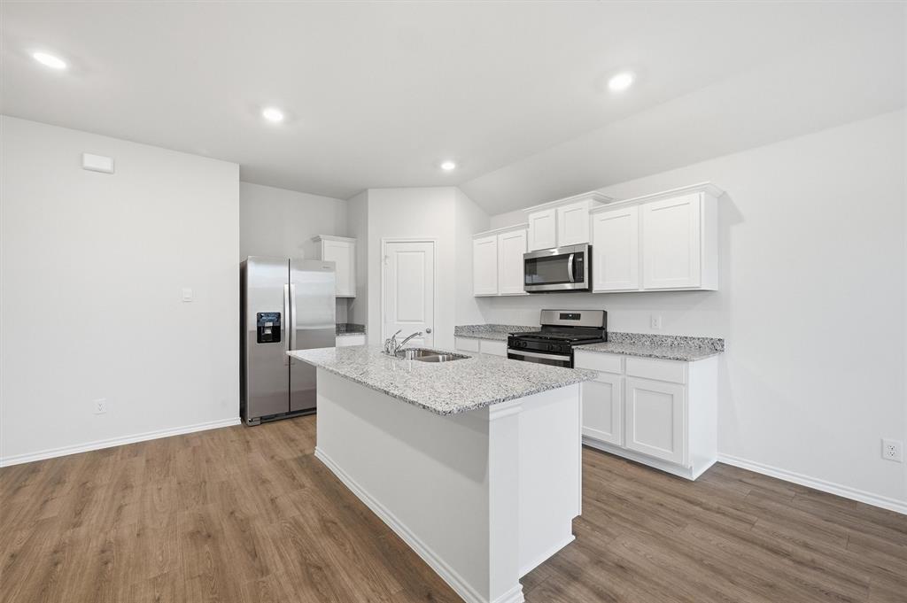 508 Regiment Road Sherman, TX 75090 - Photo 6 of 26