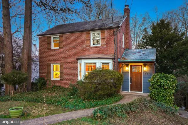 $685,000 | 8313 Haddon Drive, Takoma Park, MD 20912