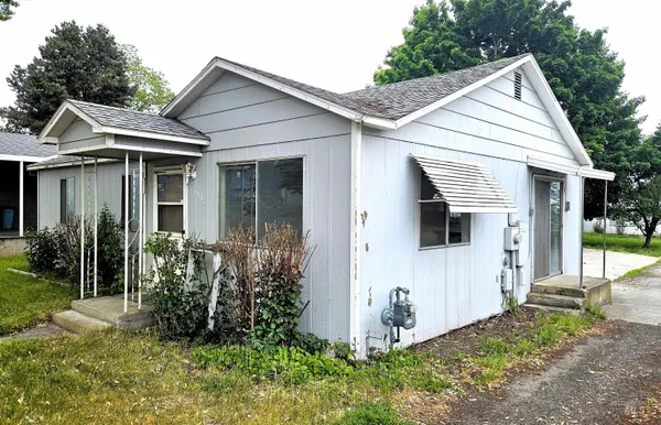 $450,000 | 1334 1/2 Burrell Avenue, Lewiston, ID 83501