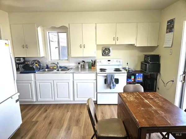 $450,000 | 1334 1/2 Burrell Avenue, Lewiston, ID 83501