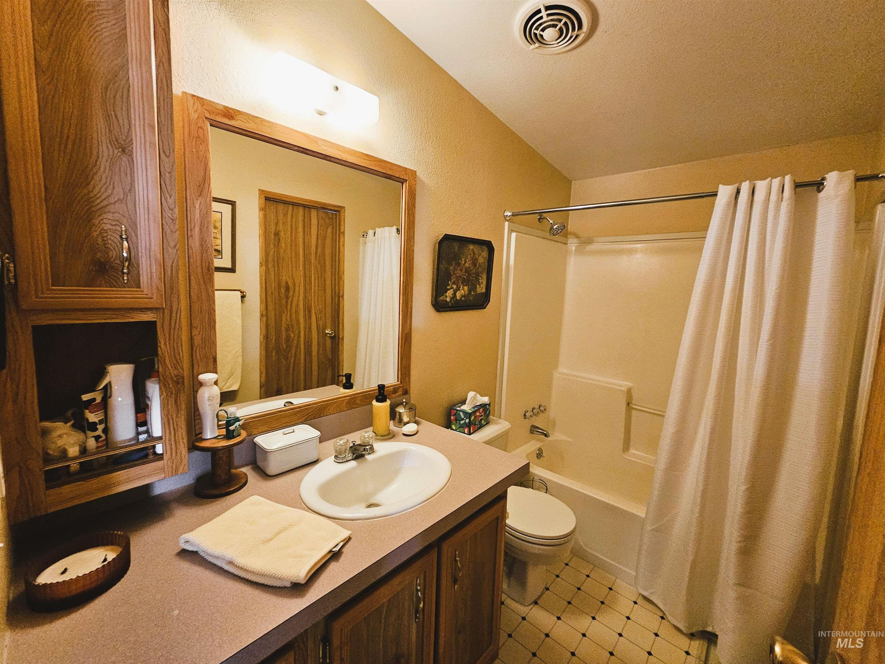 1334 1/2 Burrell Avenue Lewiston, ID 83501 - Photo 33 of 39