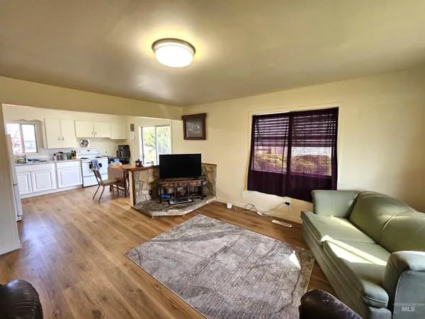 $450,000 | 1334 1/2 Burrell Avenue, Lewiston, ID 83501