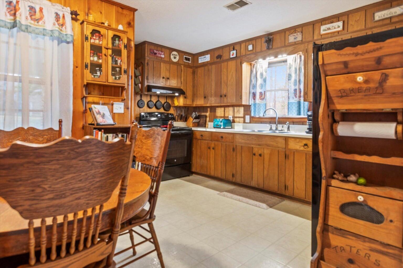 15 Cedar Creek Road Edgefield, SC 29824 - Photo 8 of 29 20240216120633734137000000-o