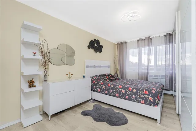 $574,999 | 2274 Hendrickson Street, Unit E3 | Marine Park