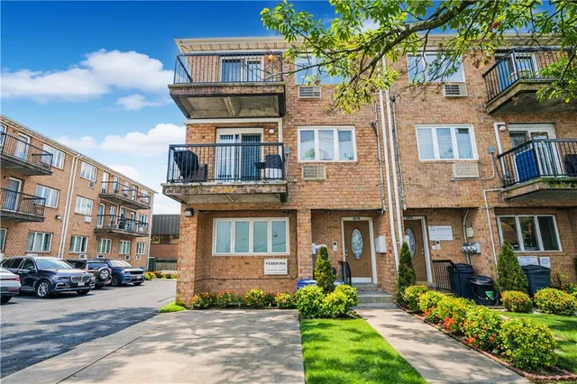 $574,999 | 2274 Hendrickson Street, Unit E3 | Marine Park