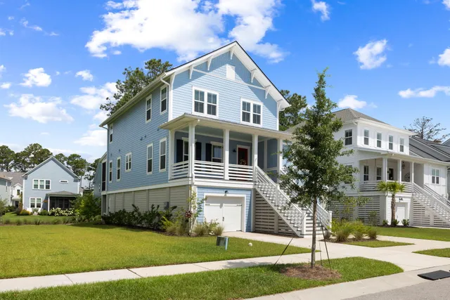 $1,250,000 | 405 Blowing Fresh Drive, Charleston, SC 29492