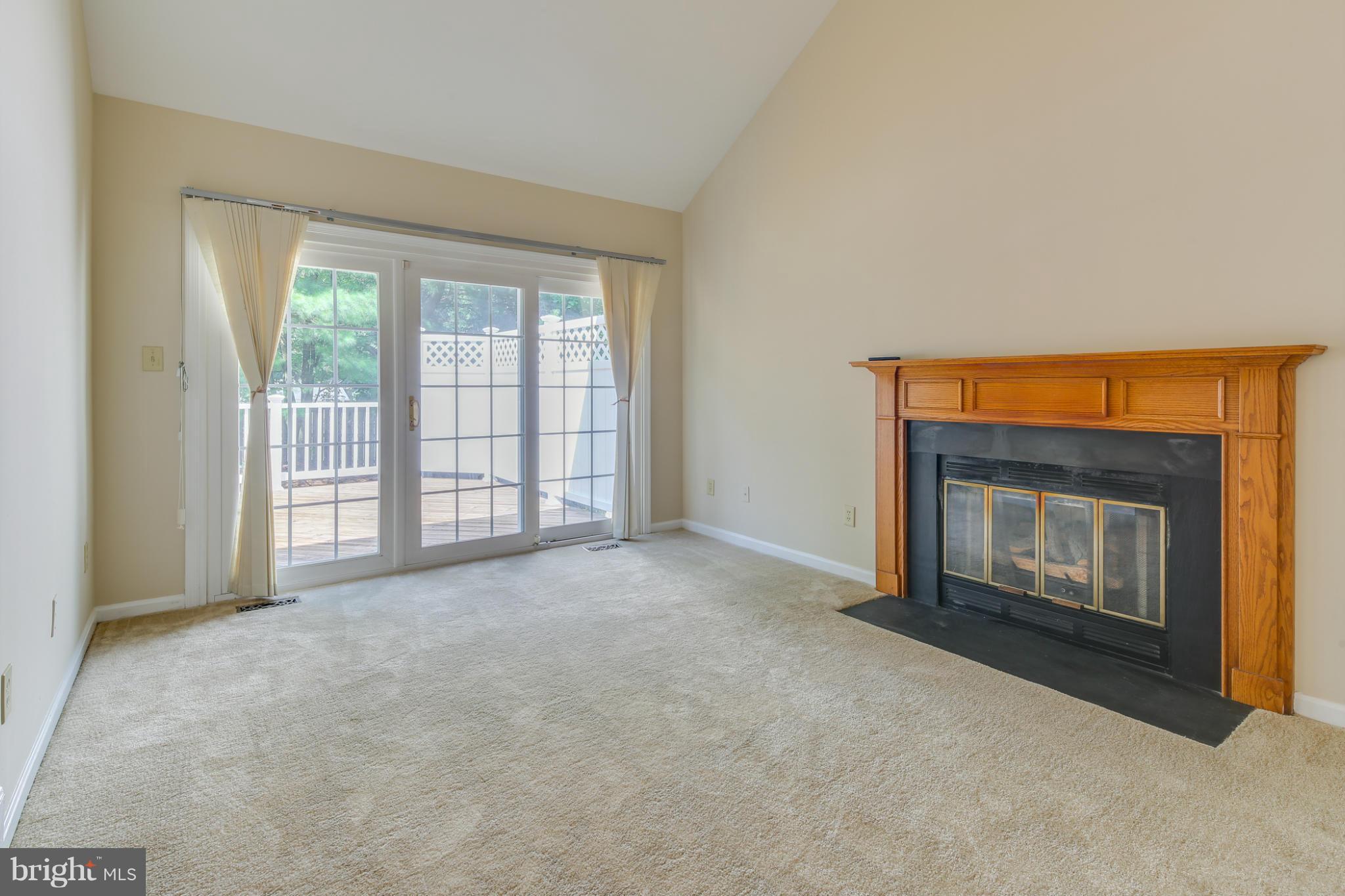18848 Falling Star Road Germantown, MD 20874 - Photo 12 of 30 Family Room
