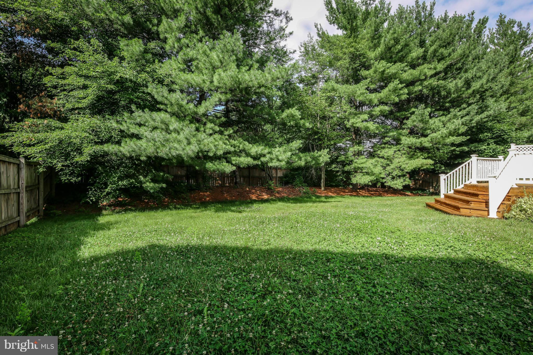 18848 Falling Star Road Germantown, MD 20874 - Photo 27 of 30 Exterior (Rear)