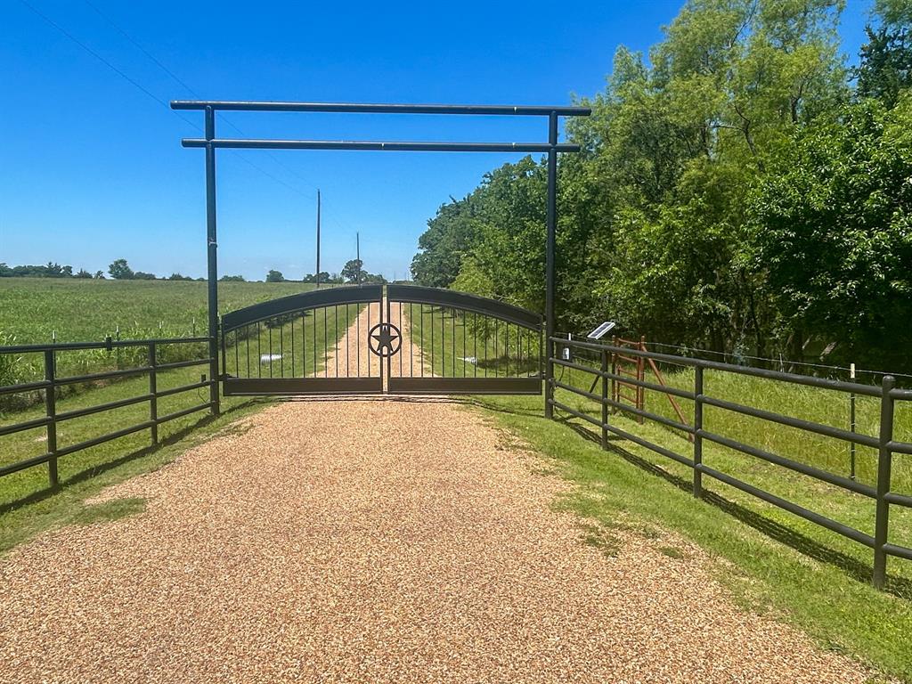 7899 County Road 623 Blue Ridge, TX 75424 - Photo 2 of 39 a view of a fence