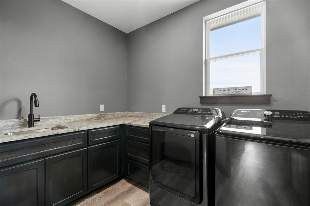 7899 County Road 623 Blue Ridge, TX 75424 - Photo 24 of 39 a kitchen with a sink and a window