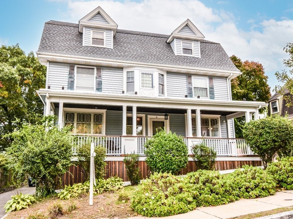 47 Summit Road Medford, MA 02155 - Photo 1 of 20 Gallery Image 1