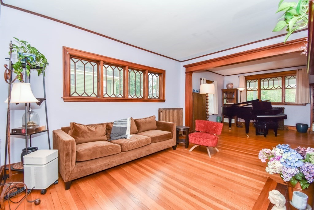 47 Summit Road Medford, MA 02155 - Photo 5 of 20 Gallery Image 5
