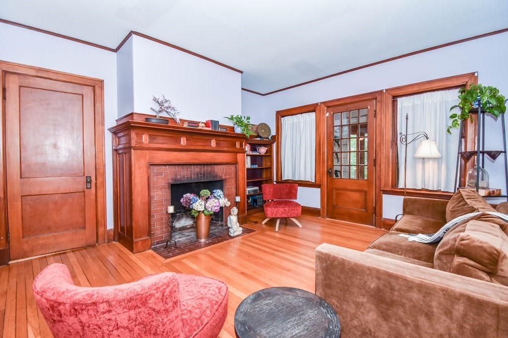 47 Summit Road Medford, MA 02155 - Photo 6 of 20 Gallery Image 6