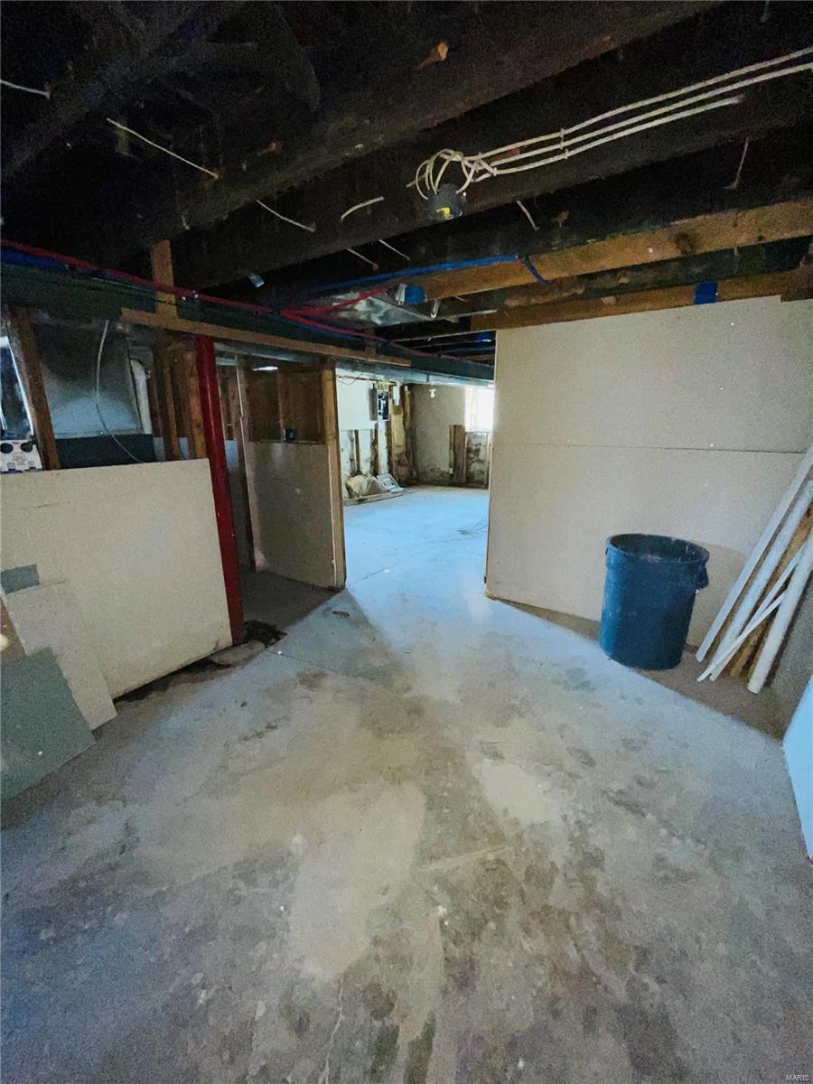 4660 Cottage Avenue St. Louis, MO 63113 - Photo 9 of 11