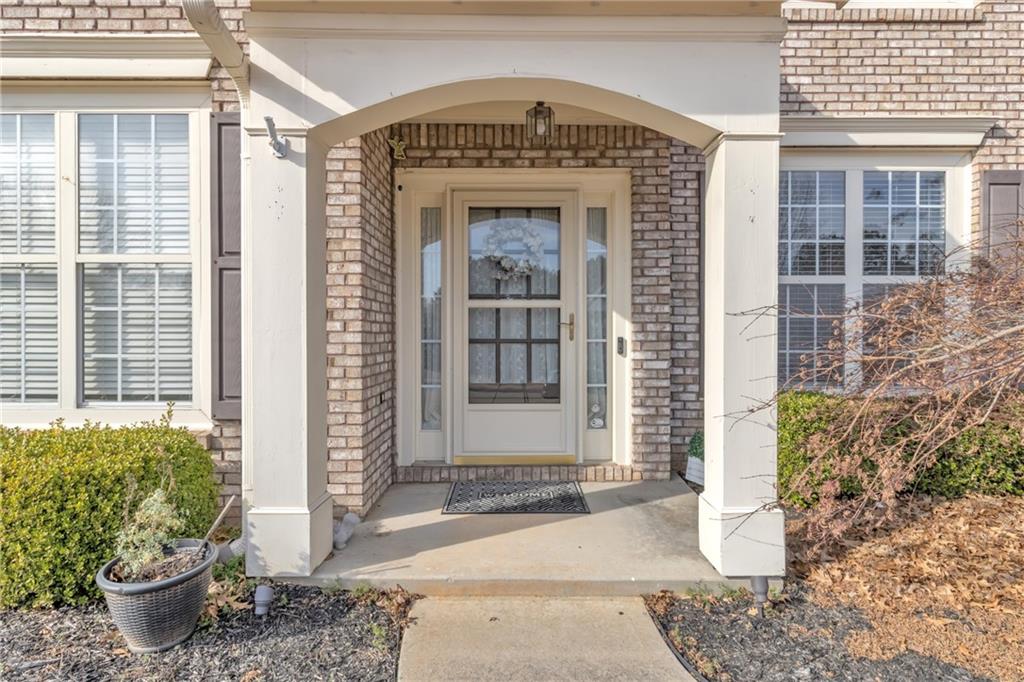 2800 Barimore Place Dacula, GA 30019 - Photo 8 of 51 a view of a entryway of the house