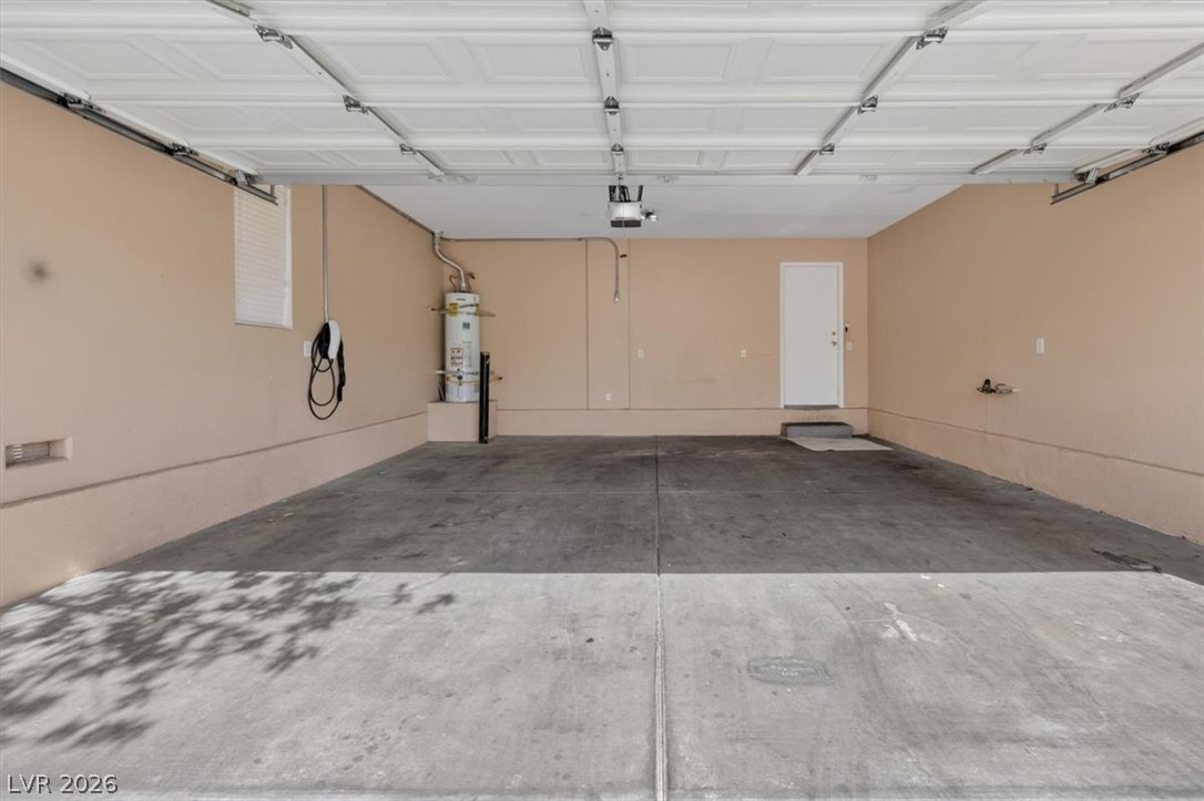 552 Albacate Street Henderson, NV 89015 - Photo 35 of 40 A spacious, clean garage ready for vehicles or extra storage.