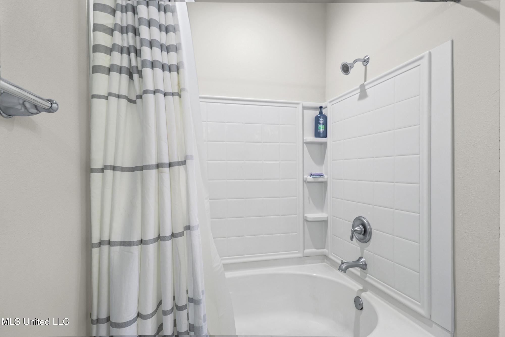 6896 Sweetclover Drive Ocean Springs, MS 39564 - Photo 20 of 22 IMG_3587_web