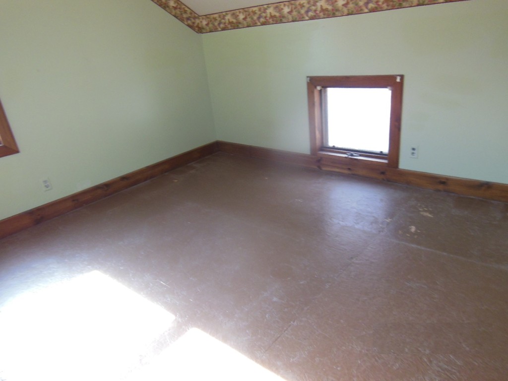 6 Main Street Chester, MA 01011 - Photo 10 of 10 Gallery Image 10