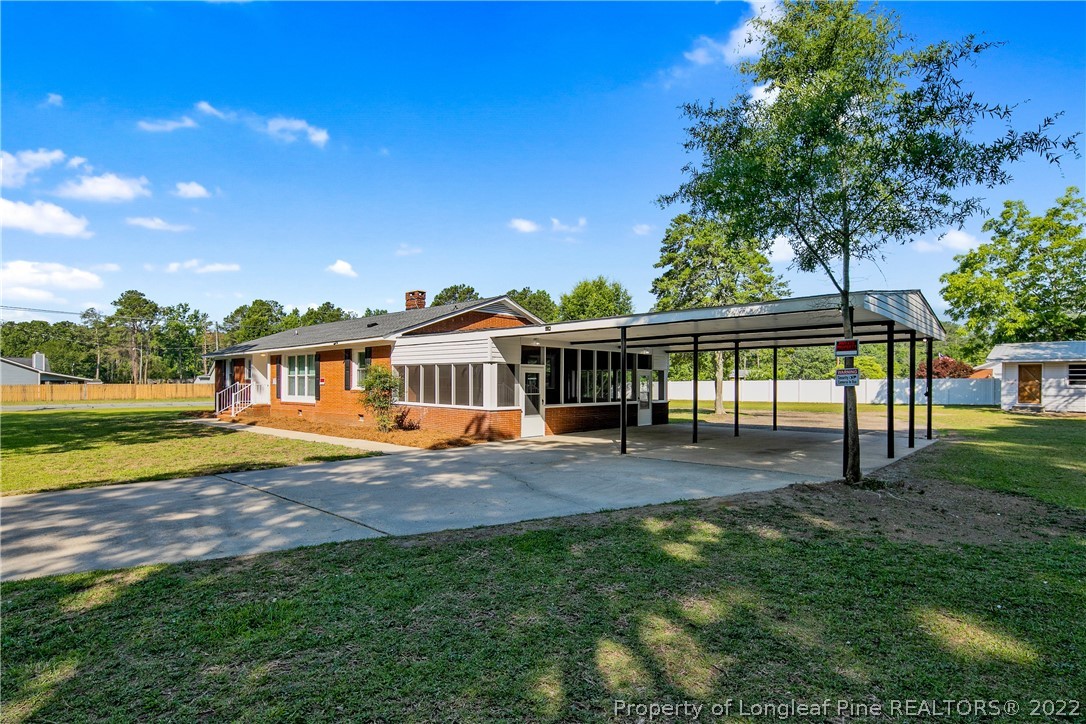 610 South Bethel Road Raeford, NC 28376 - Photo 4 of 45 Gallery Image 4