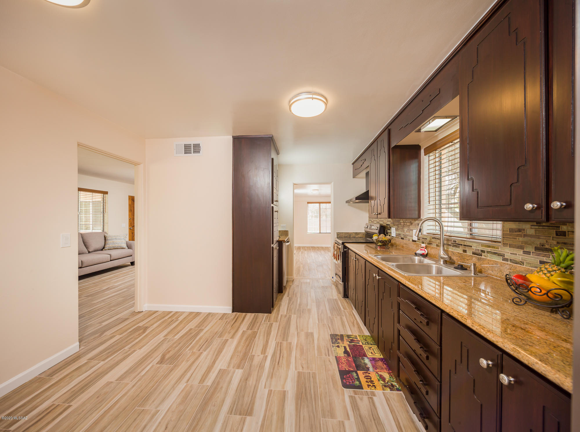 2602 East Exeter Street Tucson, AZ 85716 - Photo 8 of 32