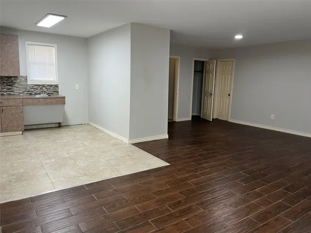 $1,975 | 2402 Fawnwood Lane, Spring, TX 77386