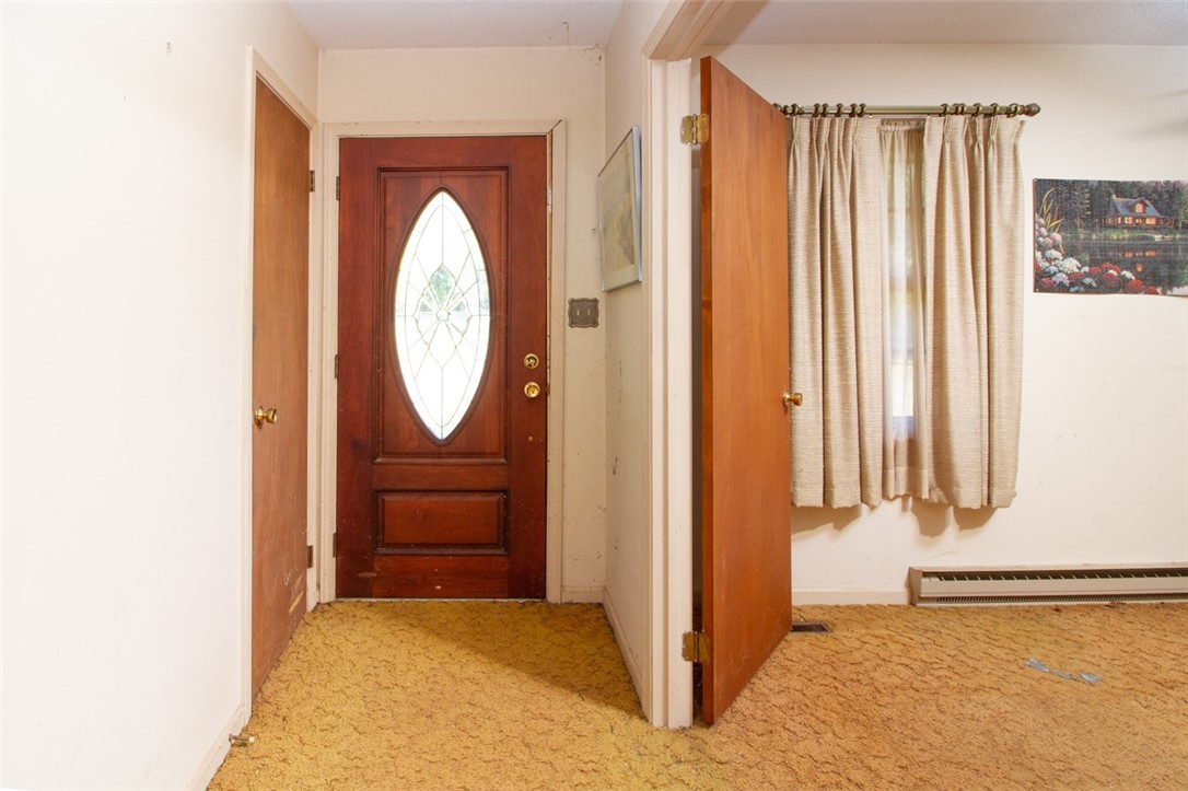 770 N Road Iva, SC 29655 - Photo 18 of 48 Foyer