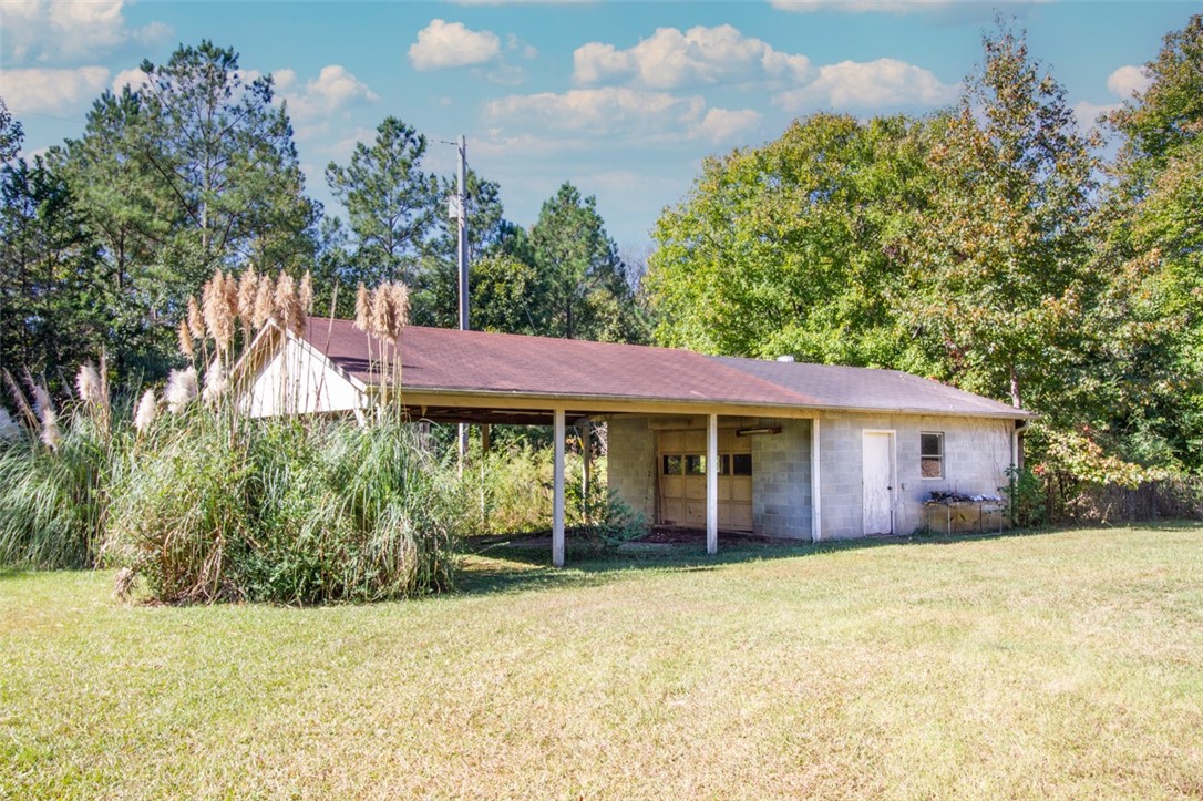 770 N Road Iva, SC 29655 - Photo 10 of 48 Garage Workshop