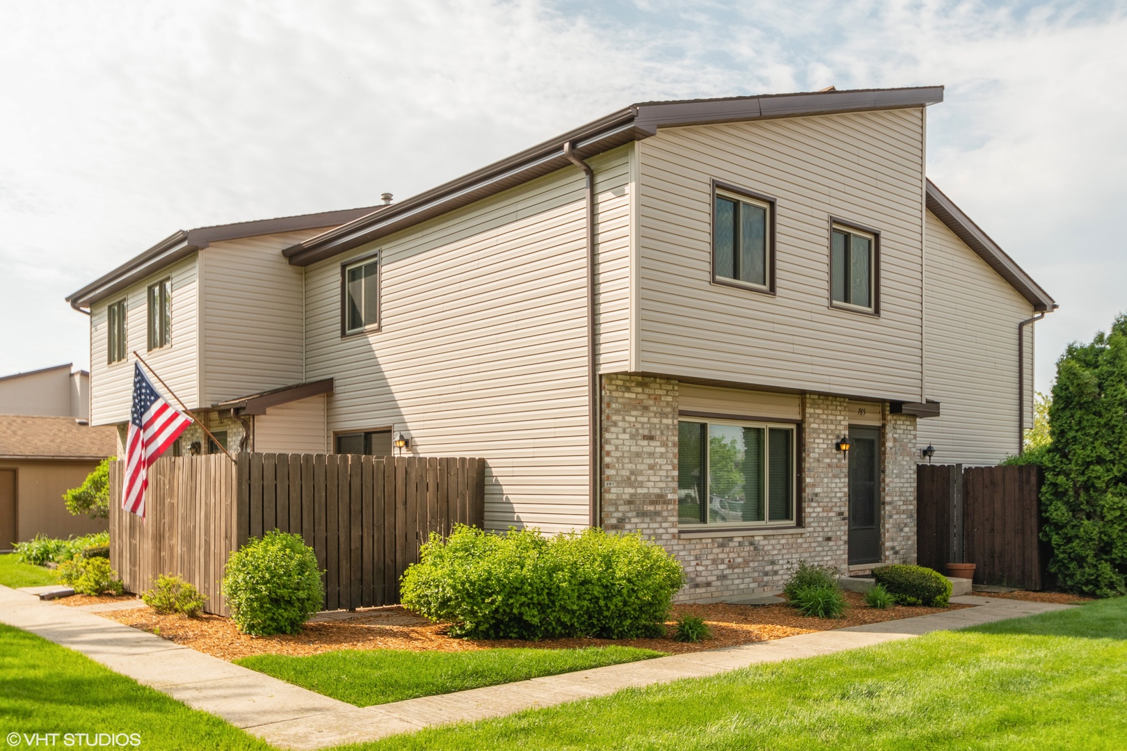 765 Bon Terre Road New Lenox, IL 60451 - Photo 1 of 20