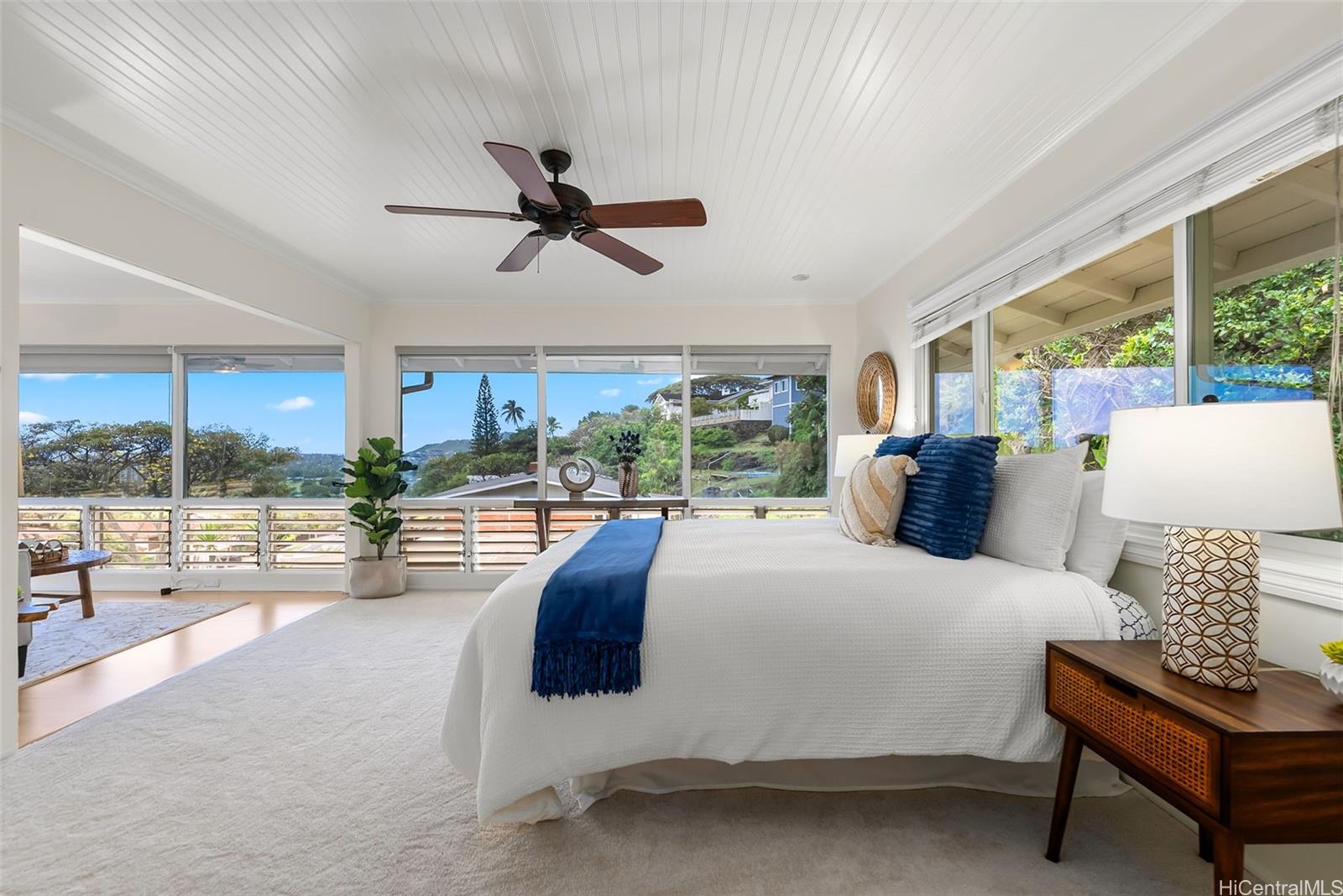 1350 Laukahi Street Honolulu, HI 96821 - Photo 14 of 25