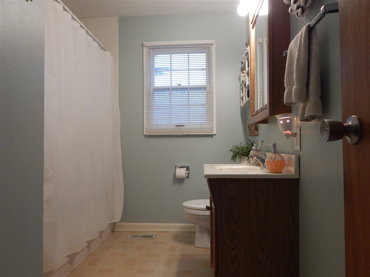 1859 South Meridian Road Mitchell, IN 47446 - Photo 22 of 36