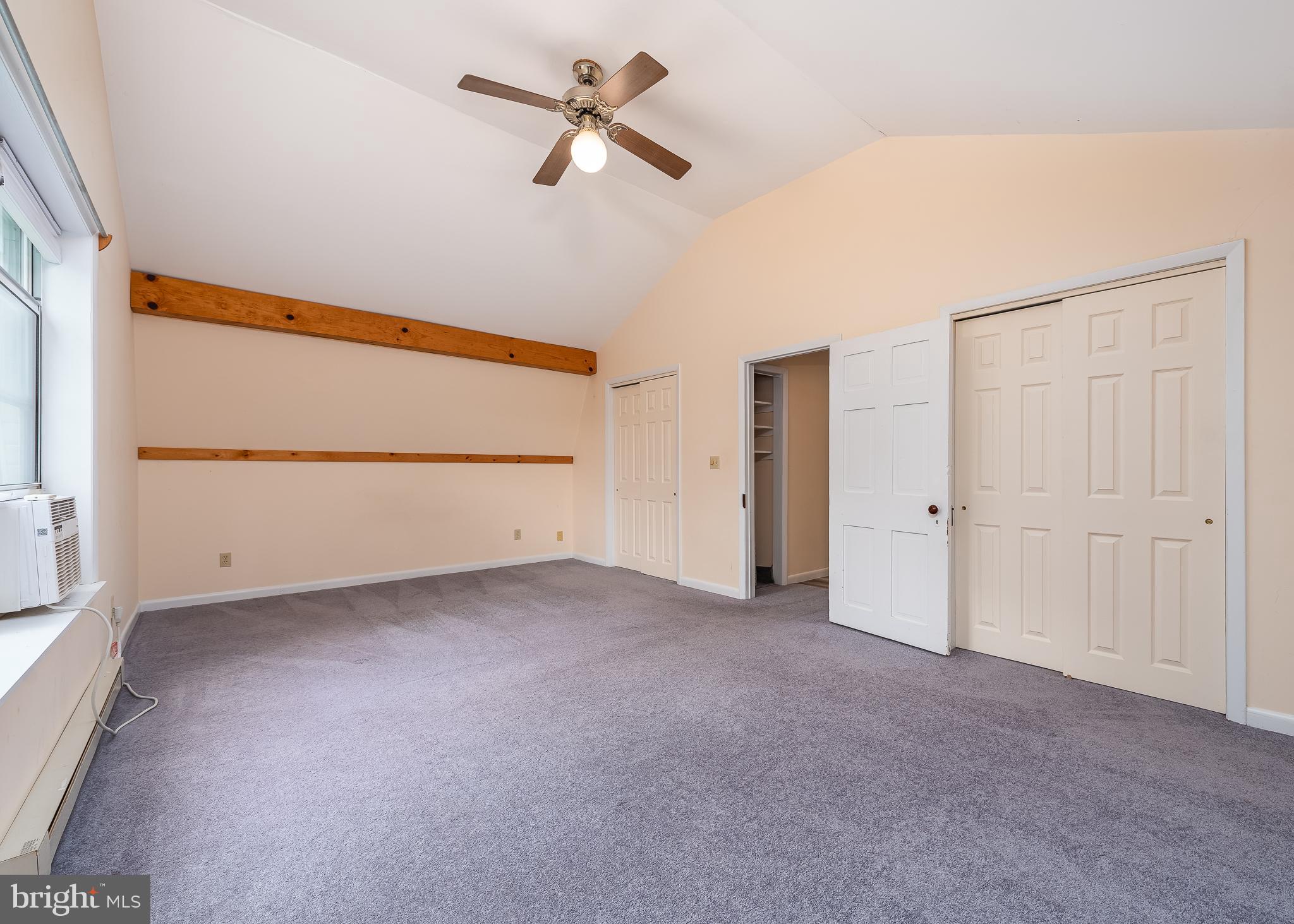 1300 Parrs Ridge Drive Spencerville, MD 20868 - Photo 48 of 73 Apartment bedroom