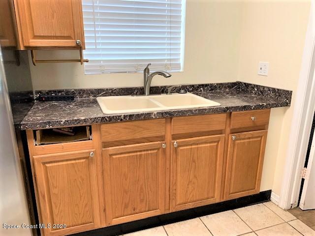4455 Delespine Road Cocoa, FL 32927 - Photo 4 of 21 Kitchen