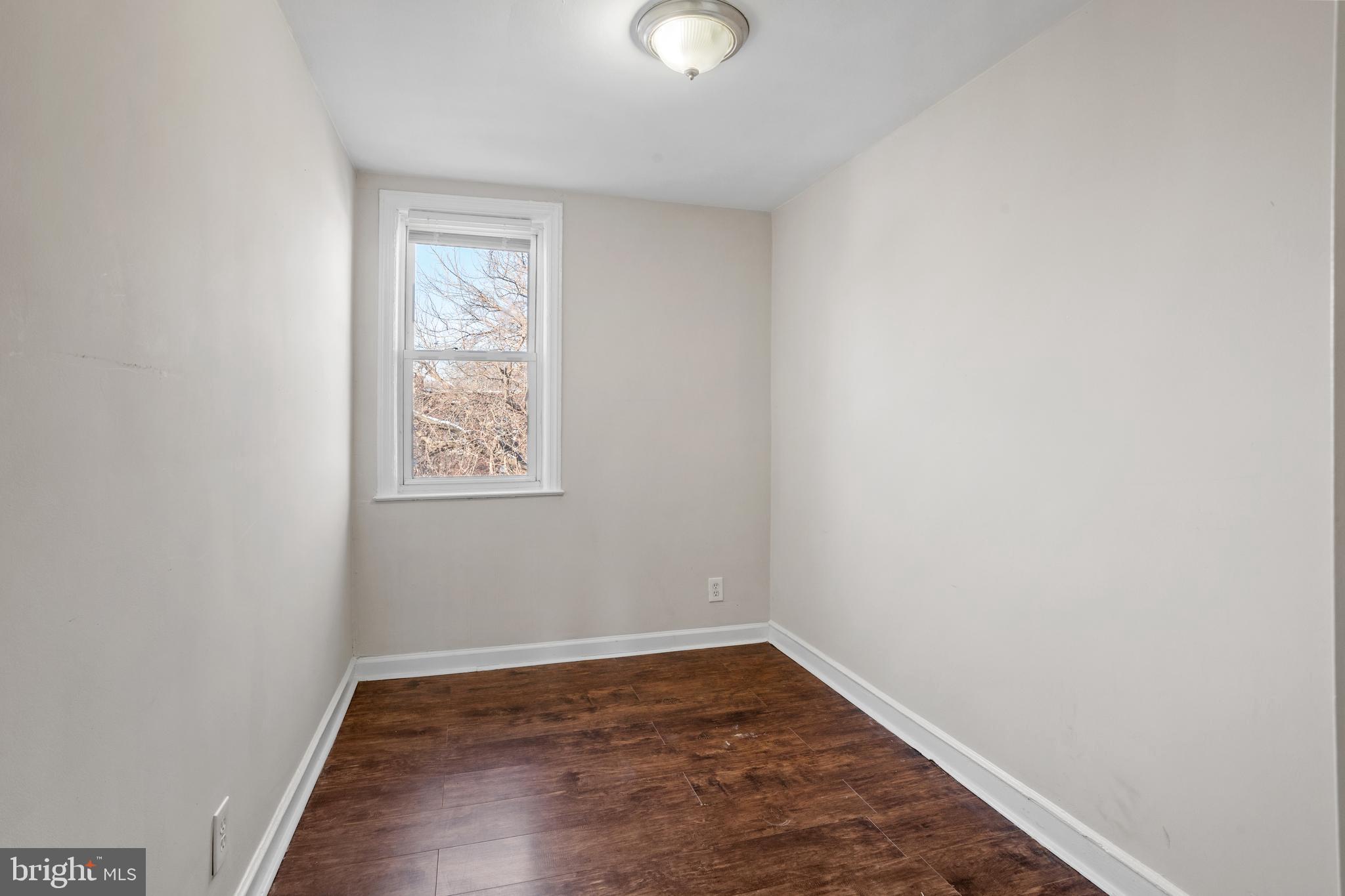 1159 South Merrimac Road Camden, NJ 08104 - Photo 11 of 23