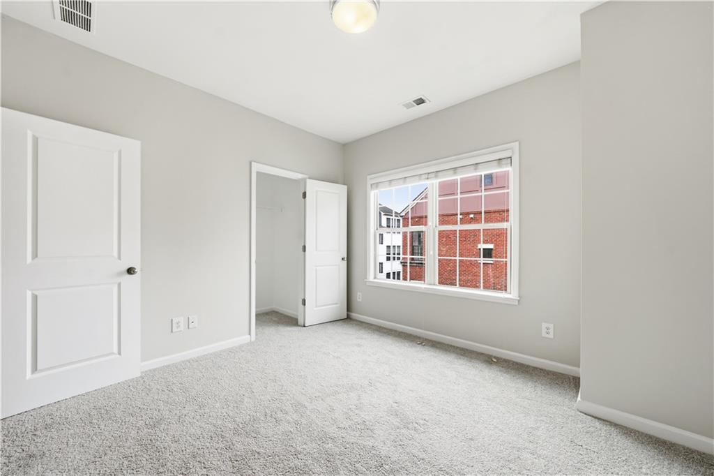 615 Broadview Place Northeast Atlanta, GA 30324 - Photo 27 of 64